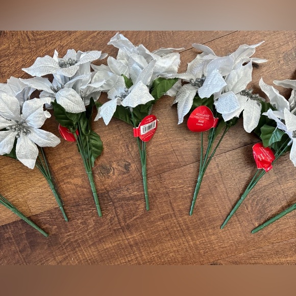 NWT Christmas Xmas faux bush 7 piece bundle - Picture 3 of 6